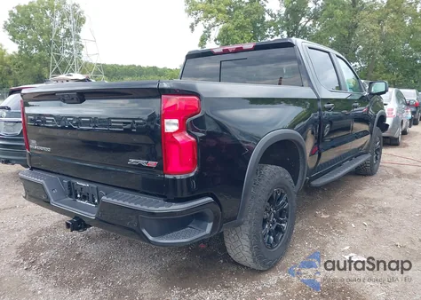 2024 Chevrolet Silverado 1500 4Wd Short Bed Zr2 from USA, damaged, VIN 3GCUDHEL8RG325057